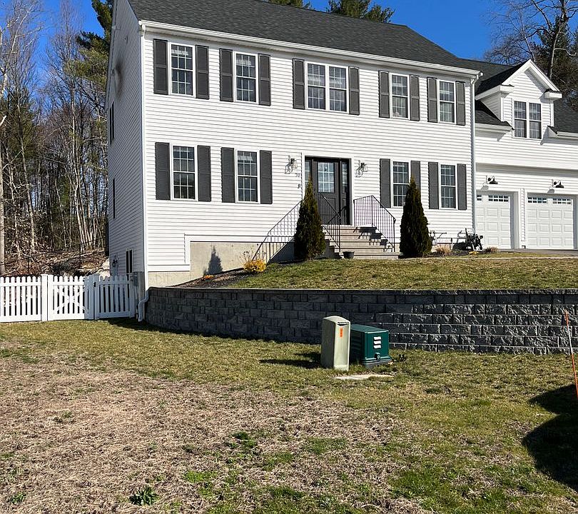 70 Ripley Dr Stoughton Ma 02072 Zillow