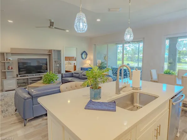 2335 Sawyers Hill RD #503, NAPLES, FL 34120