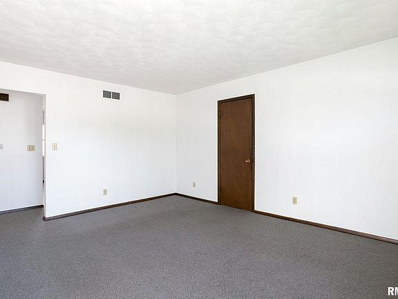 4th image of 1206 25th Ave #1208
