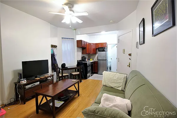 Rented by City Connections Realty | media 11