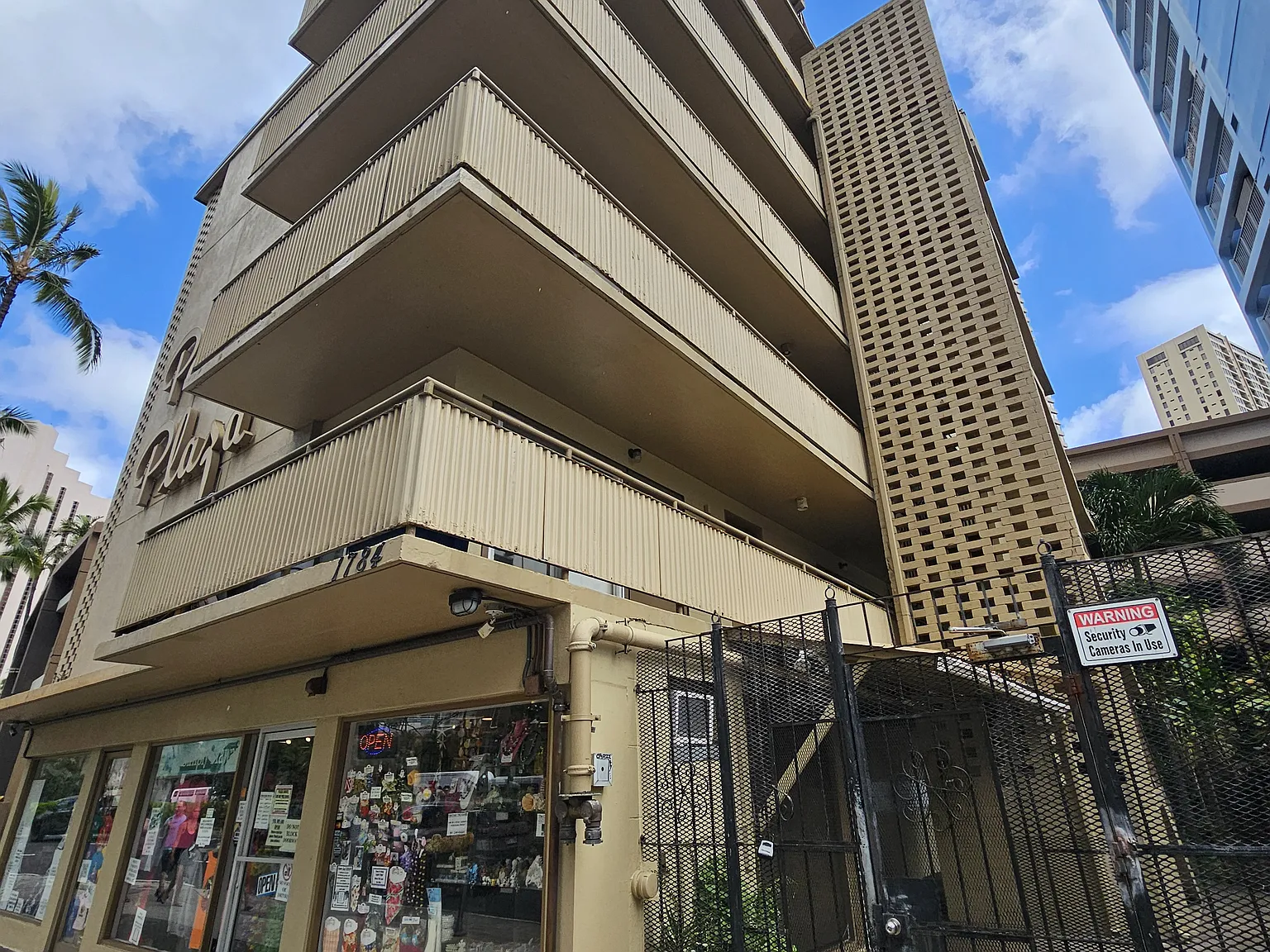2 bed, 1500 sqft, $4,000 — Photo 2