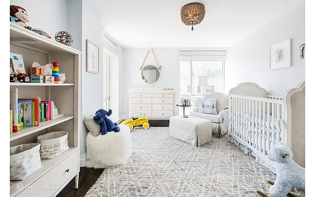 Sold by Douglas Elliman | media 10