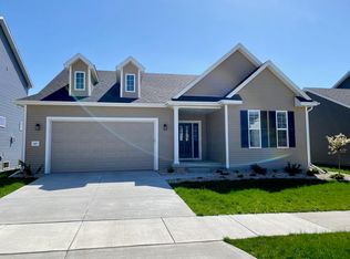 427 Tawny Elm Pkwy, Verona, WI 53593
