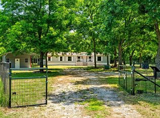 169 Sharp Ln, Farmersville, TX 75442