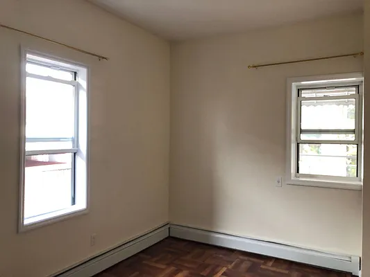 Rented by Sun Realty New York Inc | media 8