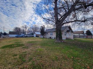 428 N Hartford St, Kennewick, WA 99336