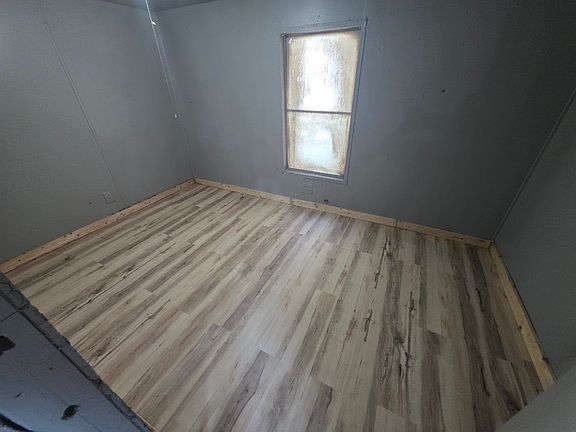 4th image of 1137 Alabama St