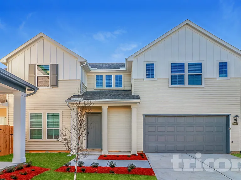 22713 Terazzo Dr — Photo 1