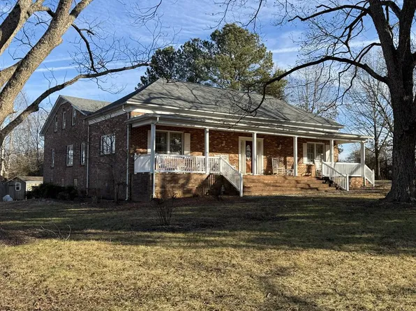 3021 Williamson Rd, Alton, VA 24520