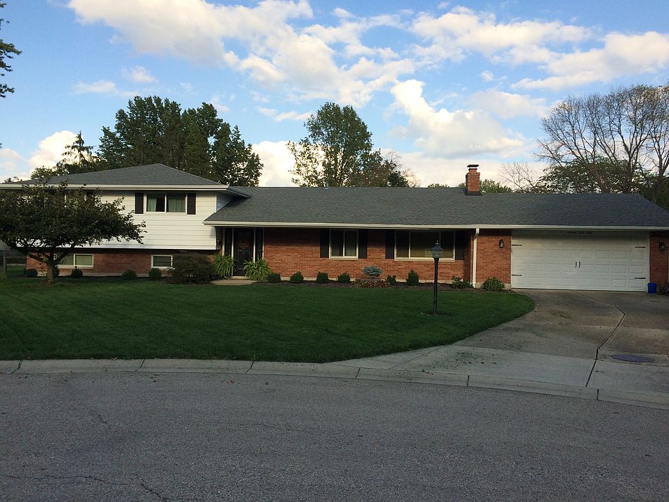 1st image of 7960 S Oak Ct