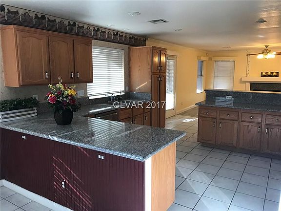 3rd image of 3669 Ambergate Ct #0