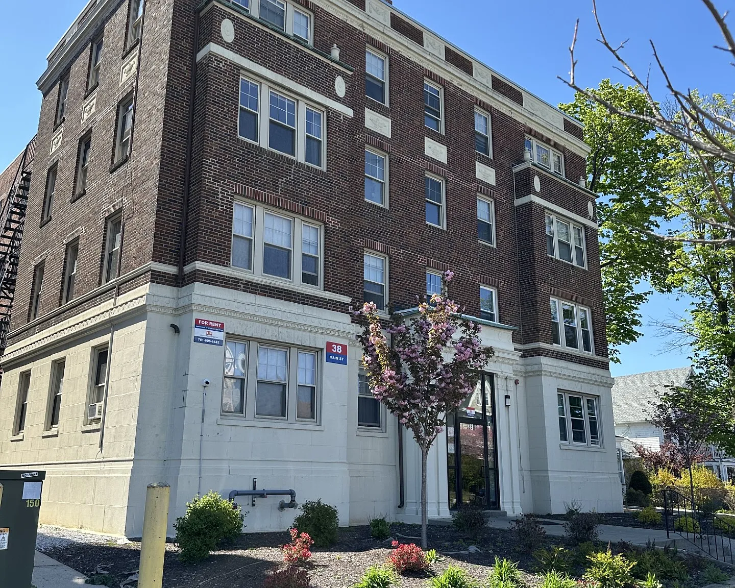 34 main — Photo 1