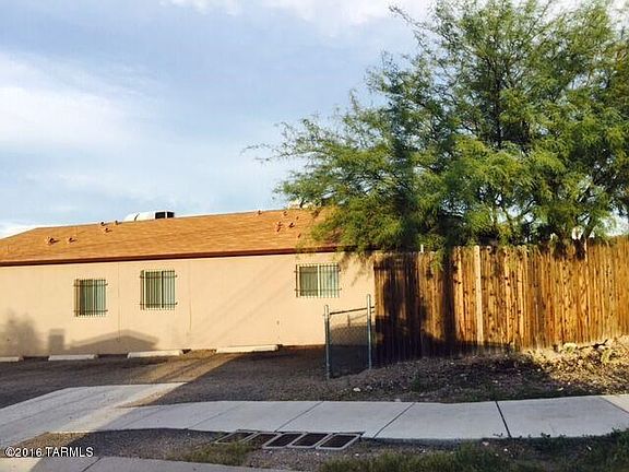 4th image of 1871 S San Antonio Dr