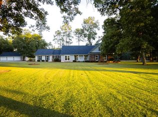 2740 Old Ocilla Rd, Tifton, GA 31794