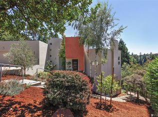 1045 Aquarius Way, Oakland, CA 94611
