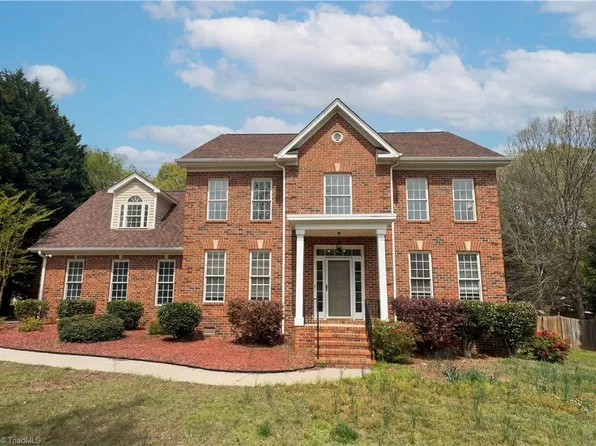 2802 Kinsey Ct, Summerfield, NC 27358