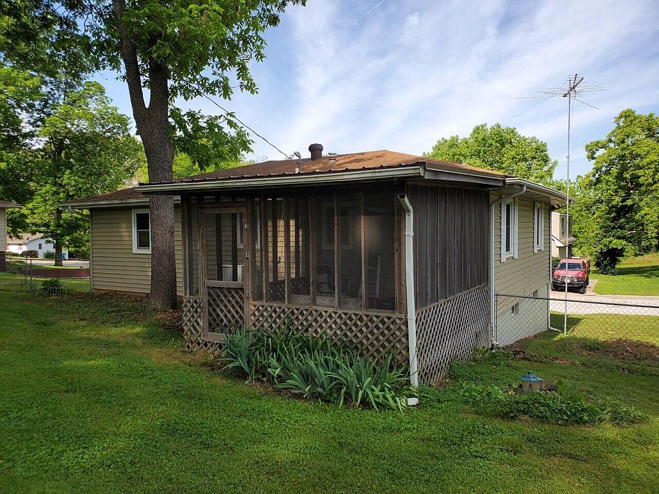 1421 Oakhill Drive, Cassville, MO 65625 Zillow