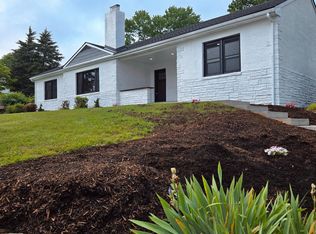 107 E Clearview Dr, Coatesville, PA 19320