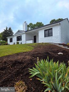 107 E Clearview Dr, Coatesville, PA, 19320