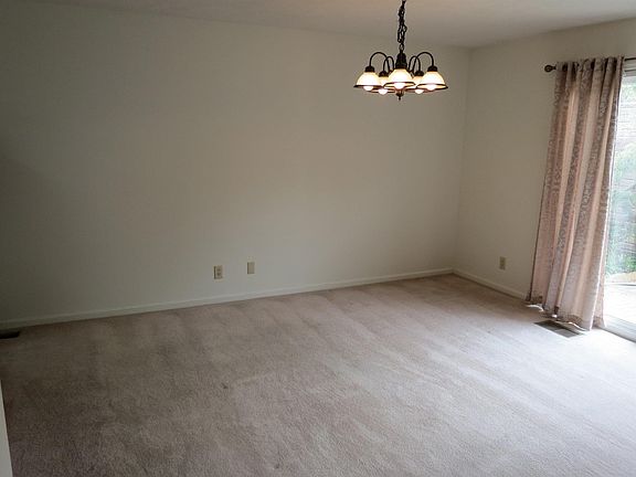 5th image of 130 W Navajo St