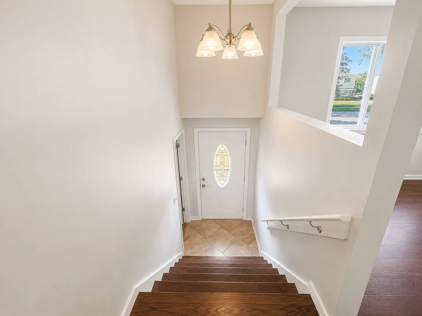 3 bed, 1.5 bath, 1668 sqft, $2,850 — Photo 4