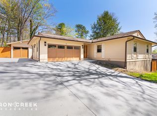 26 Saint Andrews Rd, Arden, NC 28704