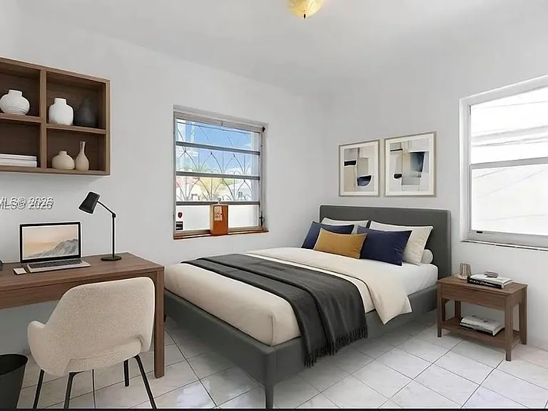 3330 SW 2nd St — Photo 8