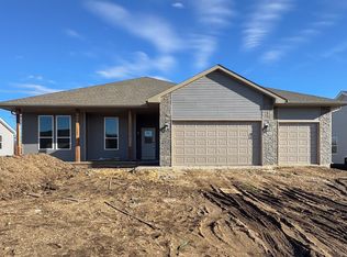 15237 Yellowstone Dr, South Beloit, IL 61080