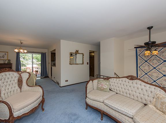 5th image of 33543 N Ivy Ln