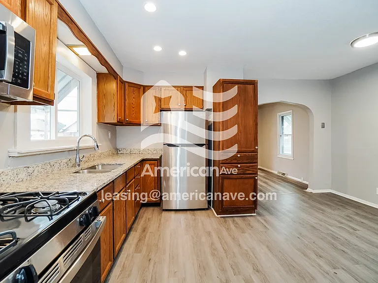914614_007_wm_-_kitchen_13470277.jpg