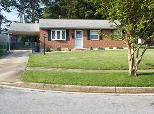 305 Lambson Ct, Middle River, MD 21220