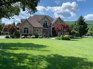 3 Montebello Ct, Rotterdam Junction, NY 12150