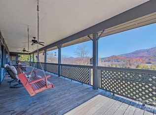 443 Cedarwood Dr, Waynesville, NC 28785