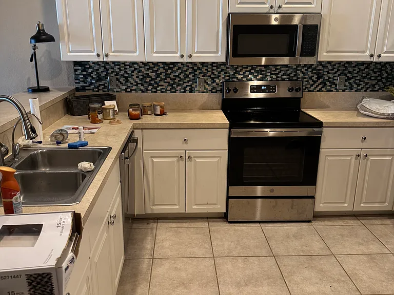 2693 Sunset Lake Dr — Photo 3