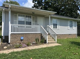 370 Hugh Hunter Rd, Oak Grove, KY 42262