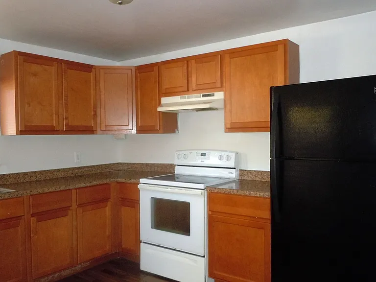 1809 Sir Lancelot Dr — Photo 4