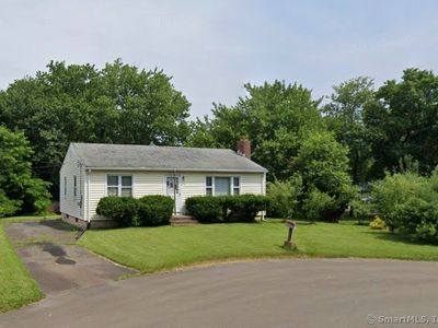 9 Allen Court, East Haven, CT, 06512