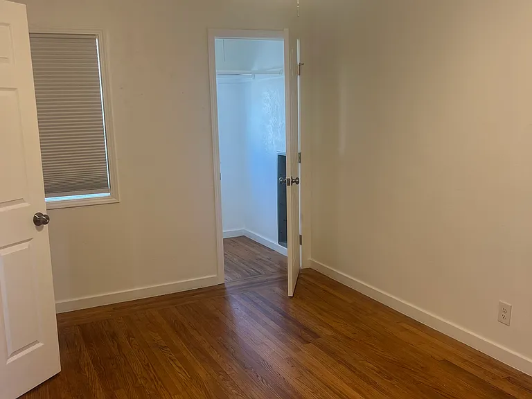 2161 Harding Ave #C — Photo 5