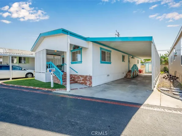 16222 Monterey Ln Space 52, Huntington Beach, CA 92649