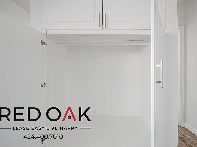 1269 N Normandie Ave #1/4 — Photo 6