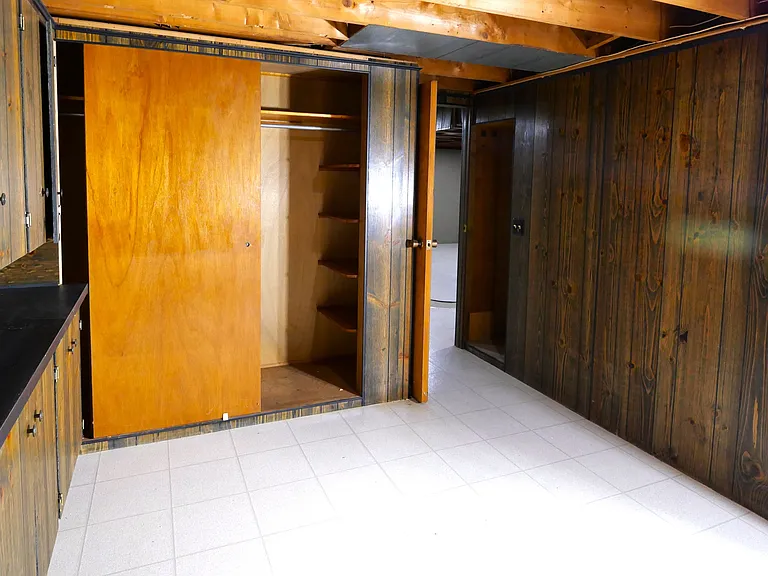 2908 Robert Pkwy — Photo 32