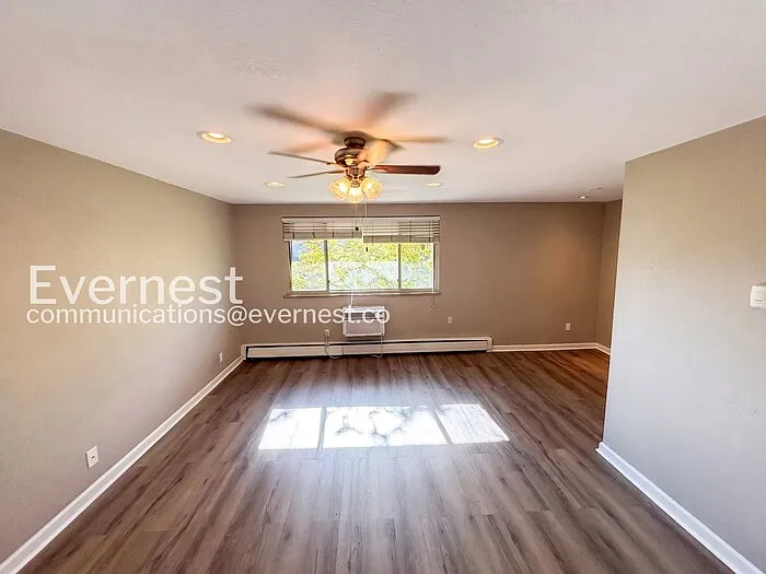 1243 N Washington St #402 — Photo 5