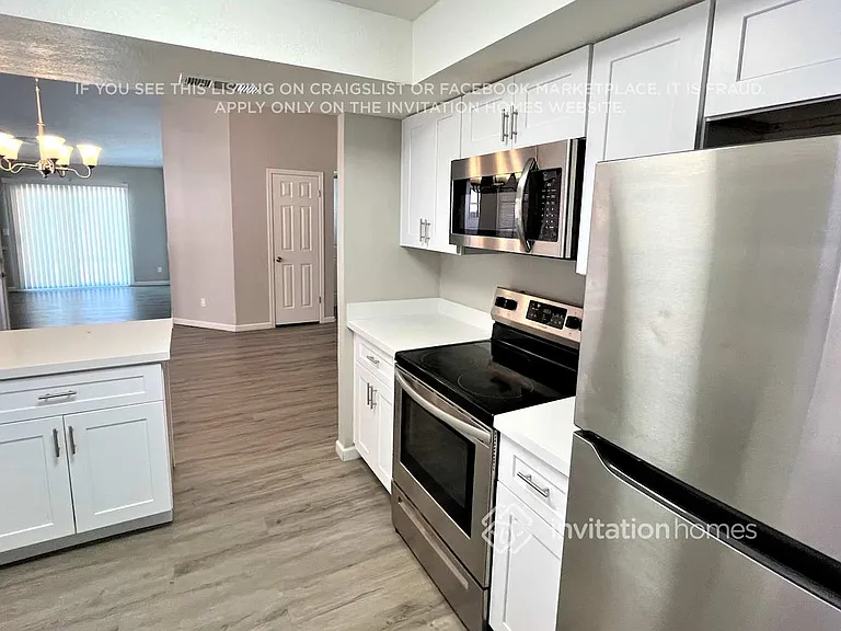 3856 E Acoma Dr — Photo 6