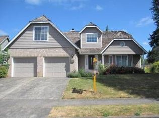 208 NW 131st St, Vancouver, WA 98685