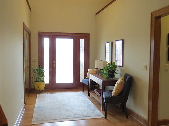 4th image of 41W049 Saddlebrook Dr