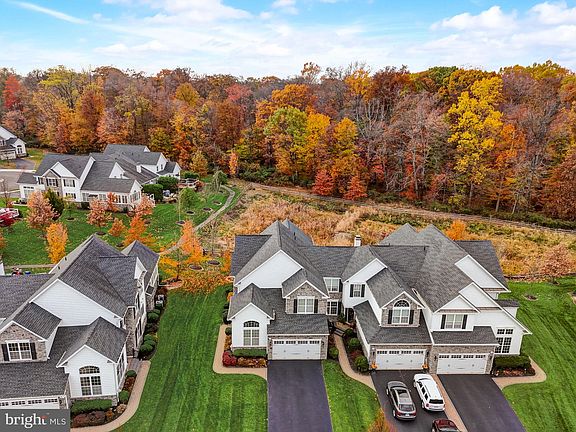 4th image of 9 Brown Ln