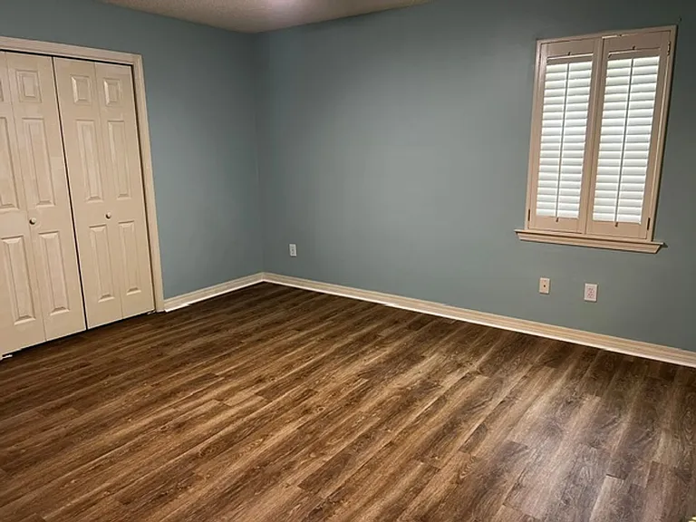 7470 Mallard Dr — Photo 13