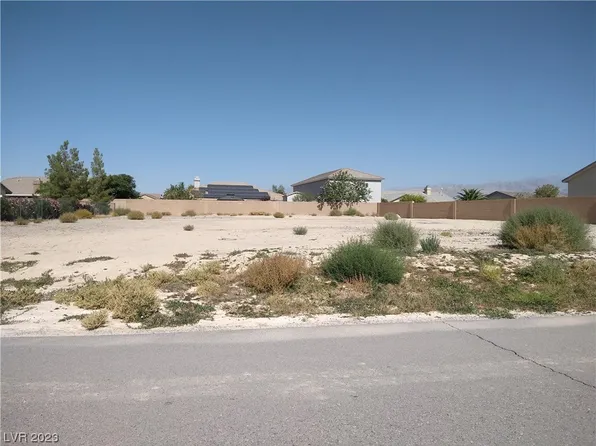 4900 E Ridgewood Dr, Pahrump, NV 89061