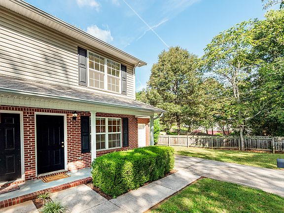 2nd image of 10947 Woody Dr #B