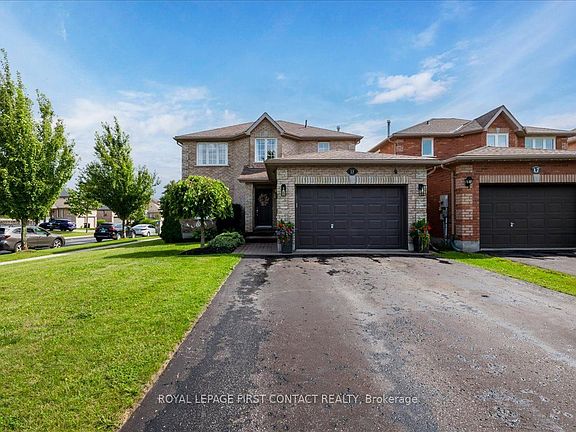 2nd image of 15 Sherwood Ct